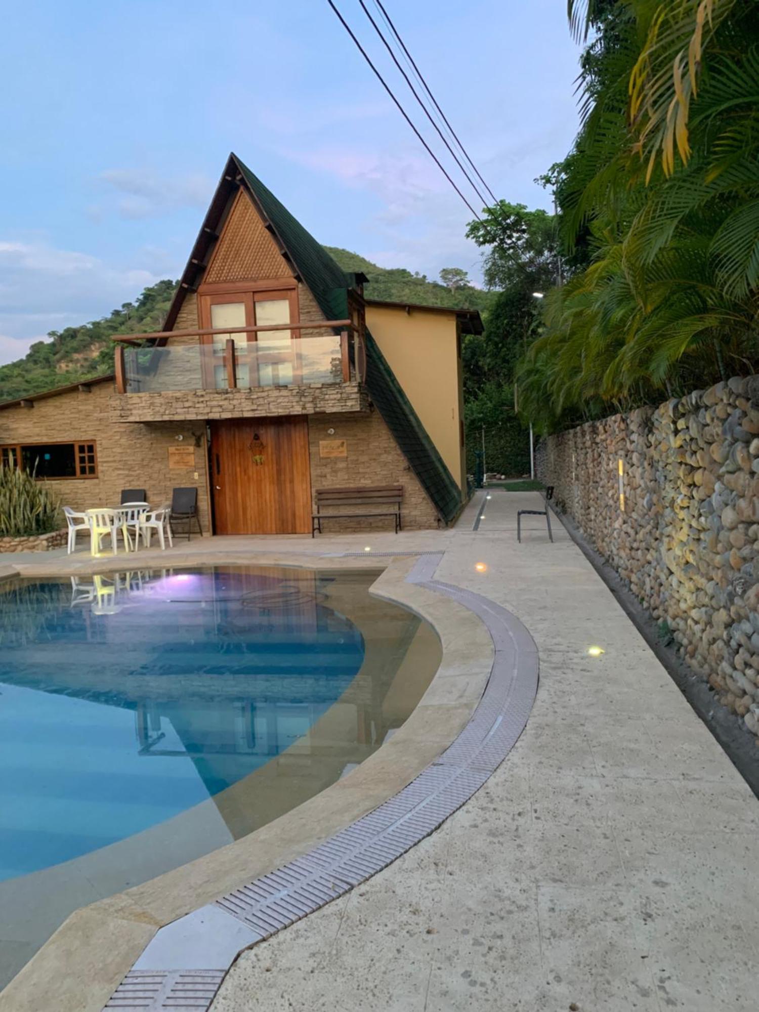 Areca Leisure Centre Chalet Anapoima