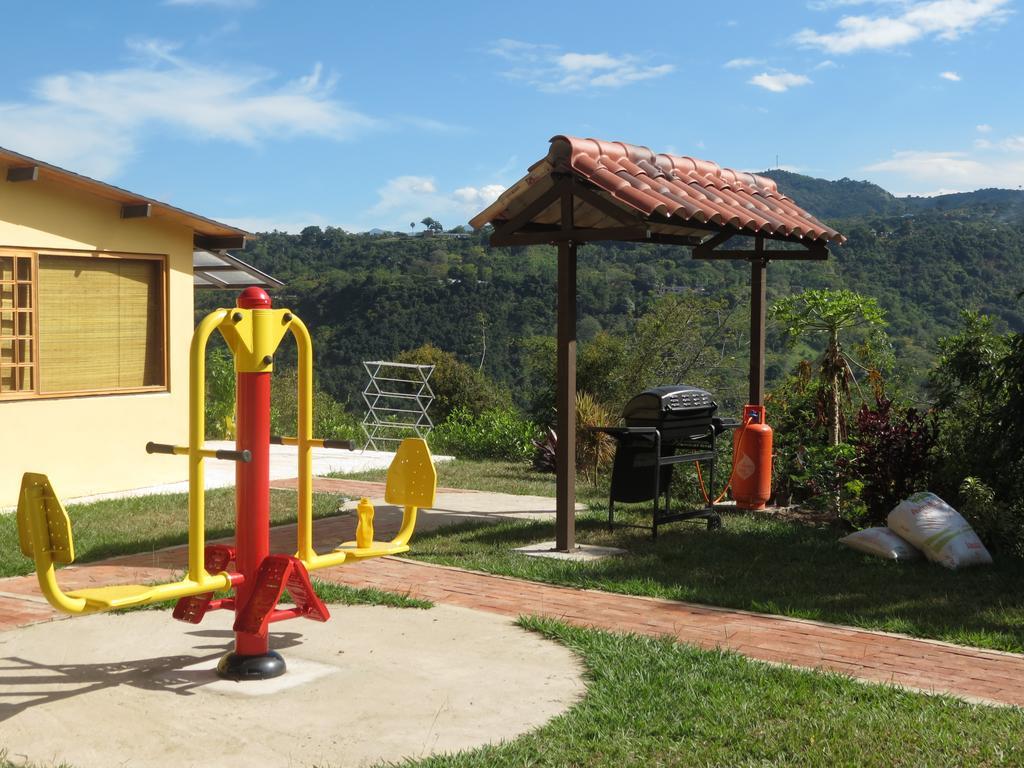 Chalet Areca Leisure Centre Anapoima